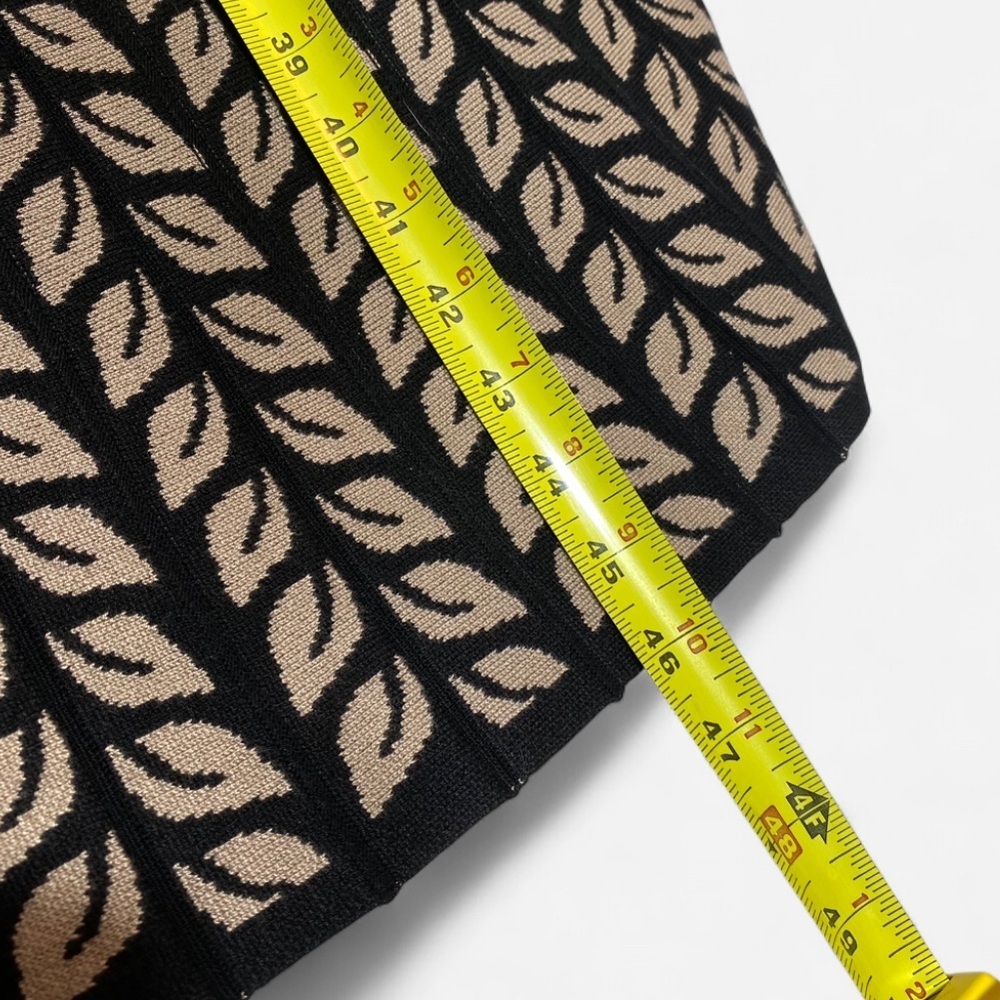 Max Studio Black & Tan Sweater Midi Dress XS Long Sleeve Quiet Luxury - Picture 10 of 11